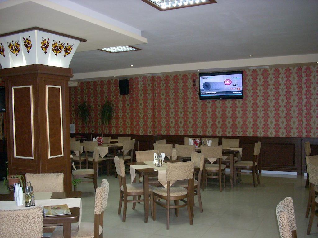 Gelov Hotel Berkovitsa Exterior photo